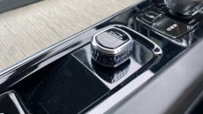 Volvo Xc60 2.0 B5P Inscription 5dr AWD Geartronic Petrol Estate